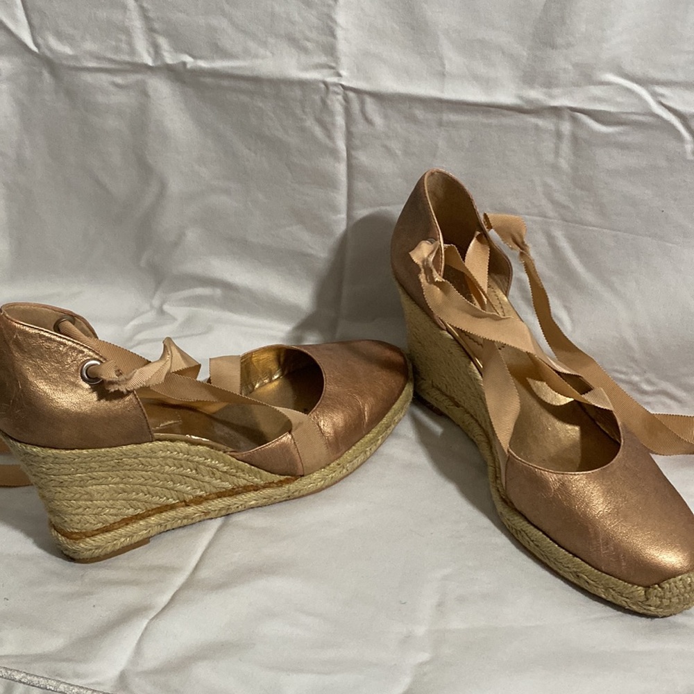 Franco Sarto Women’s Shoe - Picture 3 of 3